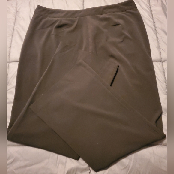 Briggs New York Black Wide Leg Slacks - Picture 4 of 4